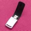055  Pen Drive de Couro 4GB/8GB - Image 2